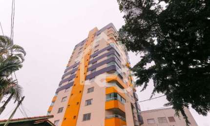 Prédio para alugar na Rua Angatuba, 26, Baeta Neves, São Bernardo do Campo