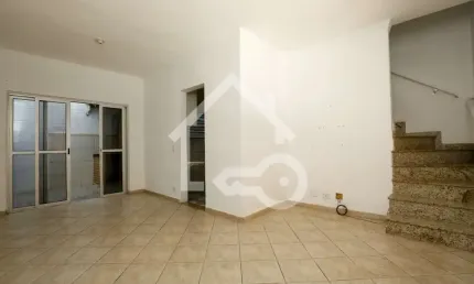 Casa em condomínio fechado com 2 quartos à venda na Rua Heizo Nakano, 21, Demarchi, São Bernardo do Campo por R$ 450.000