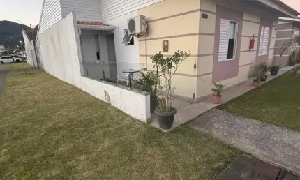 Casa em condomínio com 3 quartos à venda na Bela Vista Palhoça