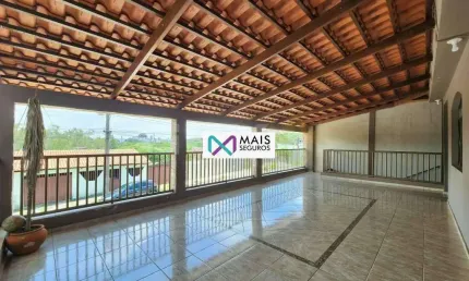 Imperdível! Casa dos seus sonhos: 03 Dormitórios, Suíte, Espaço Gourmet e 2 Vagas por Apenas R$ 380.000 – Mangabeiras!