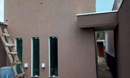 Casa com 2 dormitórios à venda, 85 m² por R$ 390.000,00 - Jardim Aeroporto II - Mogi das Cruzes/SP