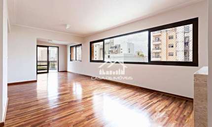 Vende apartamento com 210m², 3 suítes, 3 vagas e lazer no Brooklin.