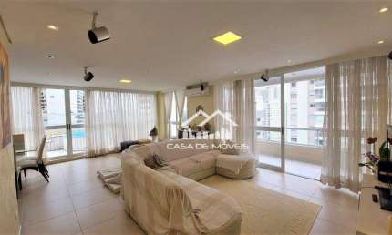 Vende cobertura duplex com varanda gourmet e hidromassagem na Vila Andrade.