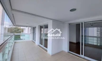 Vende apartamento com 177m², 4 dormitórios, 2 suítes, 3 vagas e lazer clube, no panamby.