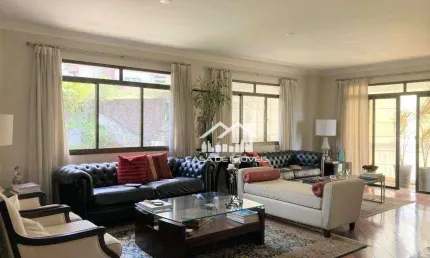 Vende amplo apartamento com mais de 250m² na Vila Andrade.