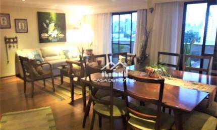 Cobertura à venda com 242 m²,  3 dormitórios, sendo 1 suíte, com lazer e 3 vagas de garagem, no Brooklin