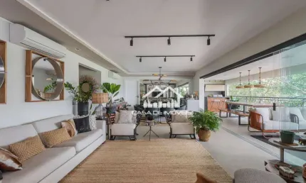 Vende apartamento de revista! 357m² em rua fechada com bosque privativo, no panamby.