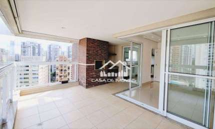 Vende apartamento com 137m², varanda gourmet e 3 suítes no Morumbi.