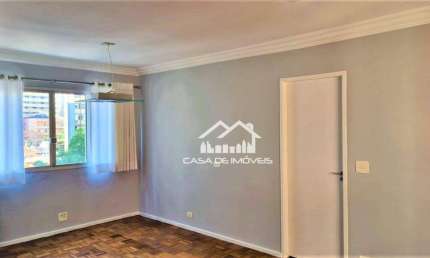 Vende apartamento de 108m² com 3 dormitórios no Jardim Paulista.