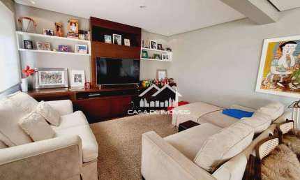 Vende excelente apartamento com 177m² em frente ao Chalezinho na Vila Andrade.