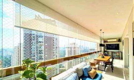 Vende linda cobertura com 4 suítes, piscina e espaço gourmet na Vila Andrade.