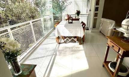 Vende lindo apartamento em condomínio clube bastante procurado na Vila Andrade. 109m² com 3 dormitórios.