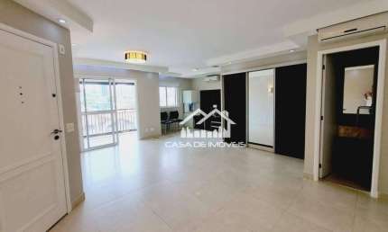 Vende lindo apartamento com 2 suítes, 2 vagas e varanda gourmet no Campo Belo.