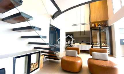 Vende apartamento na Vila Andrade, 163m² mais mezzanino, 4 dormitórios, 3 vagas
