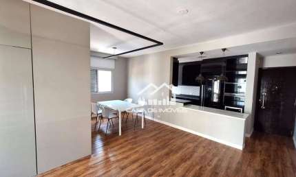 Vende cobertura duplex com 1 suíte , cozinha americana, lavabo e closet, em Moema.