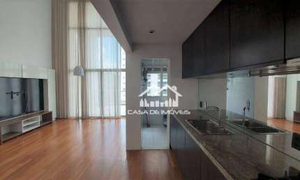 Aluga apartamento com 97m², pé direito duplo e  bosque privativo no Panamby