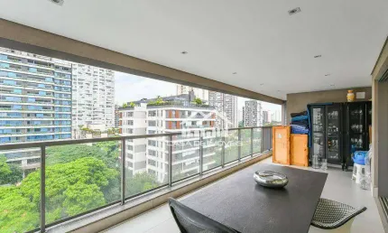Vende apartamento no campo belo, com 186m², 3 suítes, 3 vagas e lazer .