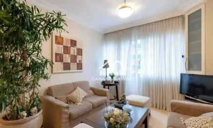 Vende apartamento com 91m² e 3 dormitórios no coração de moema.