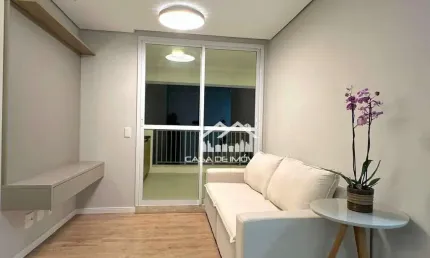 Vende apartamento com 67m², 2 dormitórios, 1 suíte, 2 vagas e varanda com churrasqueira, no Panamby
