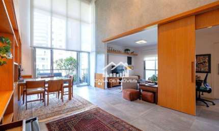 Vende apartamento com pé direiro duplo, 142m², 2 suítes, 3 vagas  e bosque privativo, no Panamby