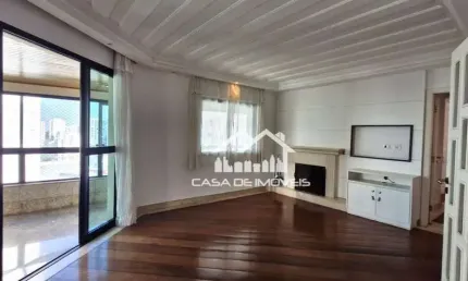 Vende apartamento de 165m², com 3 suítes e 3 vagas na vila andrade.
