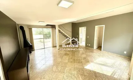 Vende casa em condomínio fechado com 157m², 3 dormitórios, 1 suíte, 2 vagas, depósito e lazer