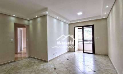 Vende ou aluga apartamento de 74m², com 3 dormitórios, sendo 1 suíte e 1 vaga, no Morumbi.