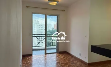 Vende apartamento de 47m², com 2 dormitórios e 1 vaga, no morumbi