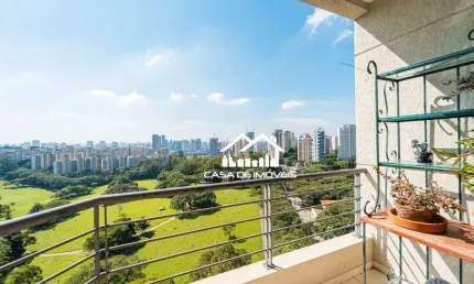 Vende cobertura duplex com 2 suítes, 1 dormitório, 3 vagas, churrasqueira privativa e lazer no Panamby.