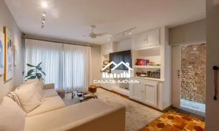 Vende casa de vila com 240m², 3 dormitórios e 2 vagas no campo belo.