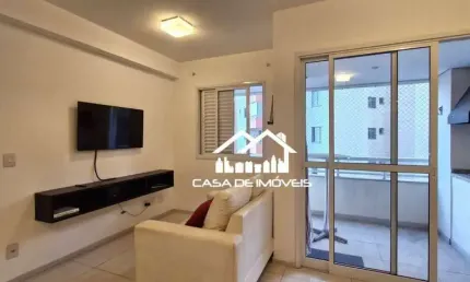 Vende ou aluga apartamento mobiliado com 65m², sendo 2 suítes e 2 vagas, no morumbi.