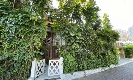 Casa em condomínio fechado com 7 quartos à venda na Avenida Lúcio Costa, 3100, Barra da Tijuca, Rio de Janeiro, 337 m2 por R$ 2.400.000