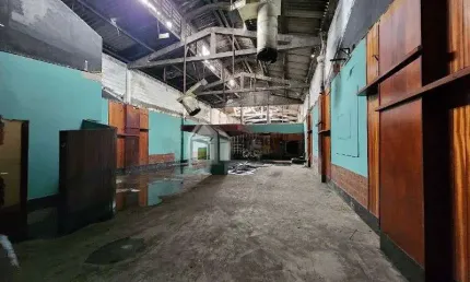 Barracão / Galpão / Depósito à venda na Rua do Milho, 80, Penha Circular, Rio de Janeiro, 320 m2 por R$ 550.000