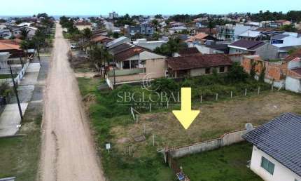 Terreno na Barra do Saí com 360m² pronto para construir