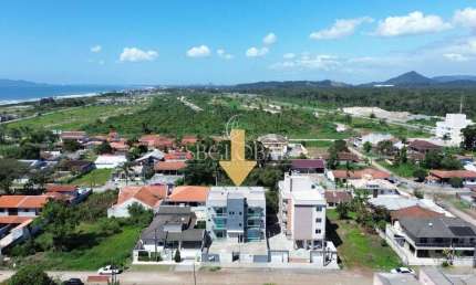 Apartamento no 2° andar com 03 Dormitórios No Paese em Itapoá-SC