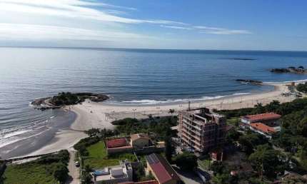 CONDOMÍNIO RESIDENCIAL PEDRABELLA! Frente para no mar em Itapoá/SC