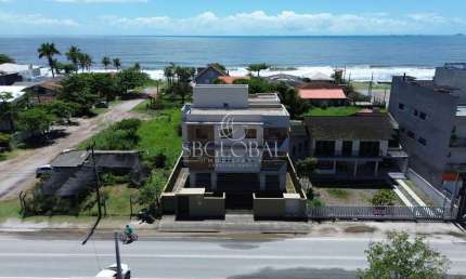 Excelente apartamento na quadra do mar com valor promocional em Itapoá SC