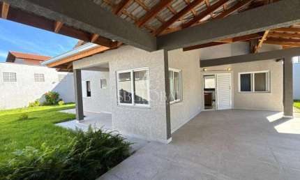 Conforto e Lazer Perto da Praia – Casa mobiliada no Balneário Paese em Itapoá/SC