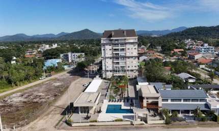 Apartamento no 6º andar com vista para o mar no Residencial Ocean Castle Home Clube em Itapoá-SC