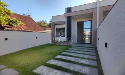Casa em ótima localização com 03 quartos no Balneário Cambiju em Itapoá/SC!