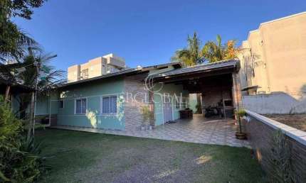 Ótima casa no Balneário Jd. Pérola do Atlântico a 360 metros da praia em Itapoá/SC!