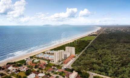 Apartamento no 9° andar do Residencial Solarium na quadra do mar em Itapoá-SC!