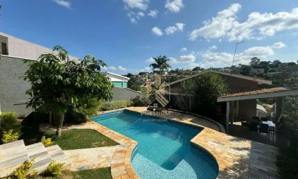 Casa com 4 dormitórios à venda, 260 m² por R$ 1.550.000,00 - Jardim Paulista - Atibaia/SP