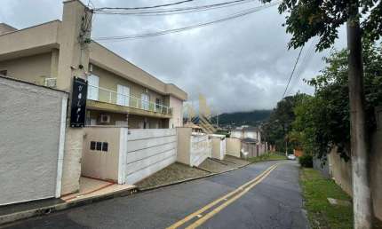 Apartamento com 2 dormitórios para alugar, 75 m² por R$ 2.657,00/mês - Vila Petrópolis - Atibaia/SP