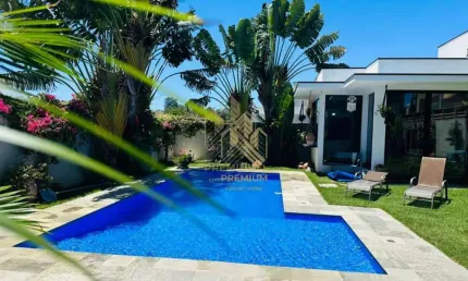 Casa à venda no Condomínio Figueira Garden em Atibaia/SP