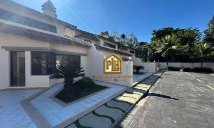 Casa com 3 dormitórios para alugar, 350 m² por R$ 6.580,00/mês - Vila Santista - Atibaia/SP
