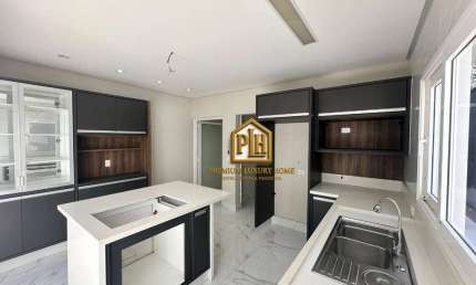 Casa com 3 dormitórios para alugar, 136 m² por R$ 4.942/mês - Recreio Maristela - Atibaia/SP