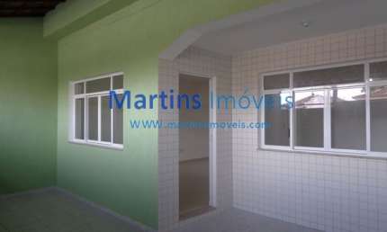 Oportunidade, excelente casa com 2 quartos e amplo terraço – Bangu