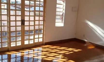 Casa com 2 quartos à venda no Jardim Independência, Taubaté 