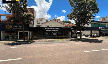 Ponto Comercial para Locação no Centro de Jundiaí-SP: 2 Salas, 3 Banheiros, 236m² de Área